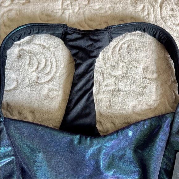 Savage X Fenty Fast Lane Sports Bra Sz L Sweetheart Neckline Oil Slick Blue NWT - Picture 9 of 9